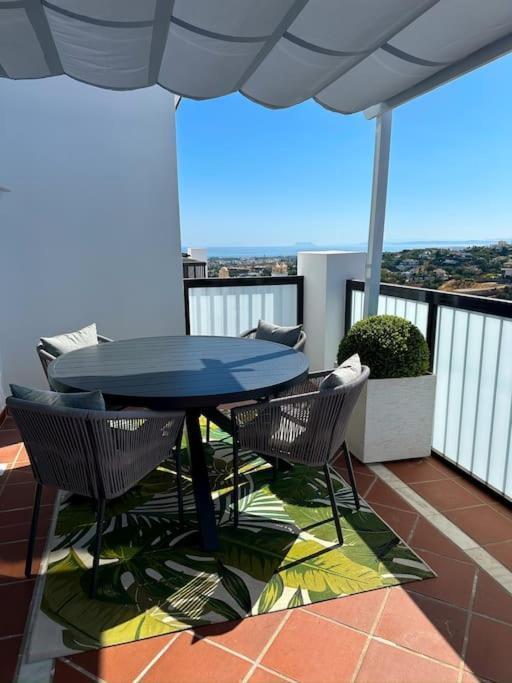 Oceanview Luxury Penthouse Apartman Estepona Kültér fotó