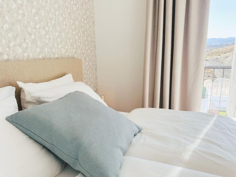 Oceanview Luxury Penthouse Apartman Estepona Kültér fotó