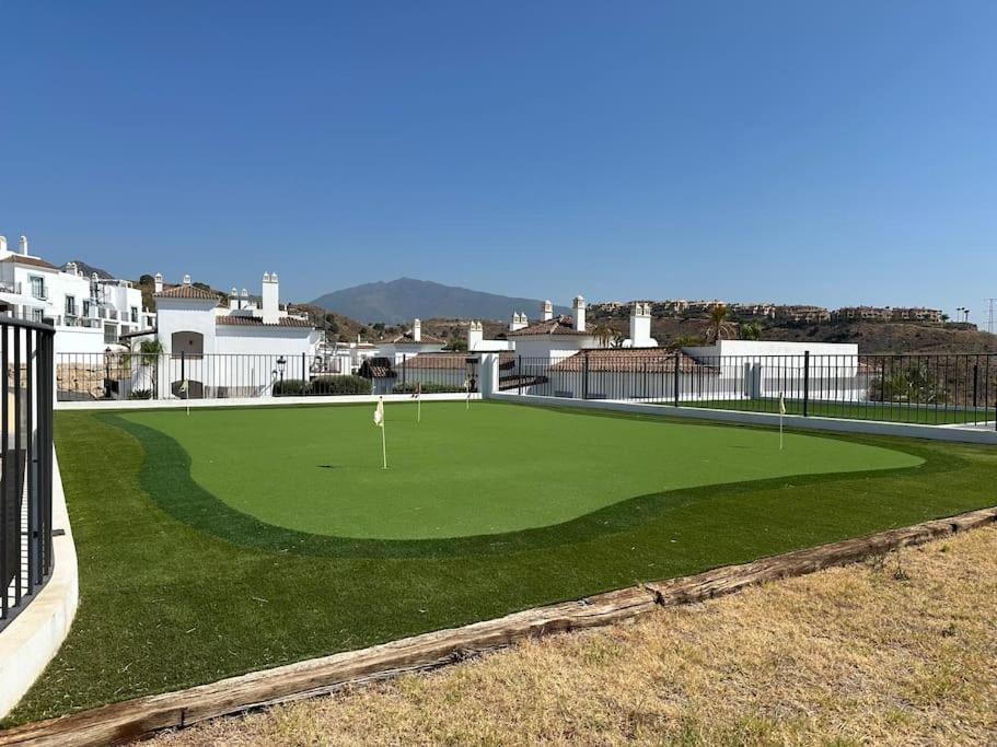 Oceanview Luxury Penthouse Apartman Estepona Kültér fotó